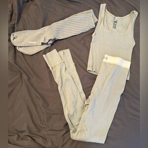 Skims Mineral Cotton Rib tank, legging, slouch socks set